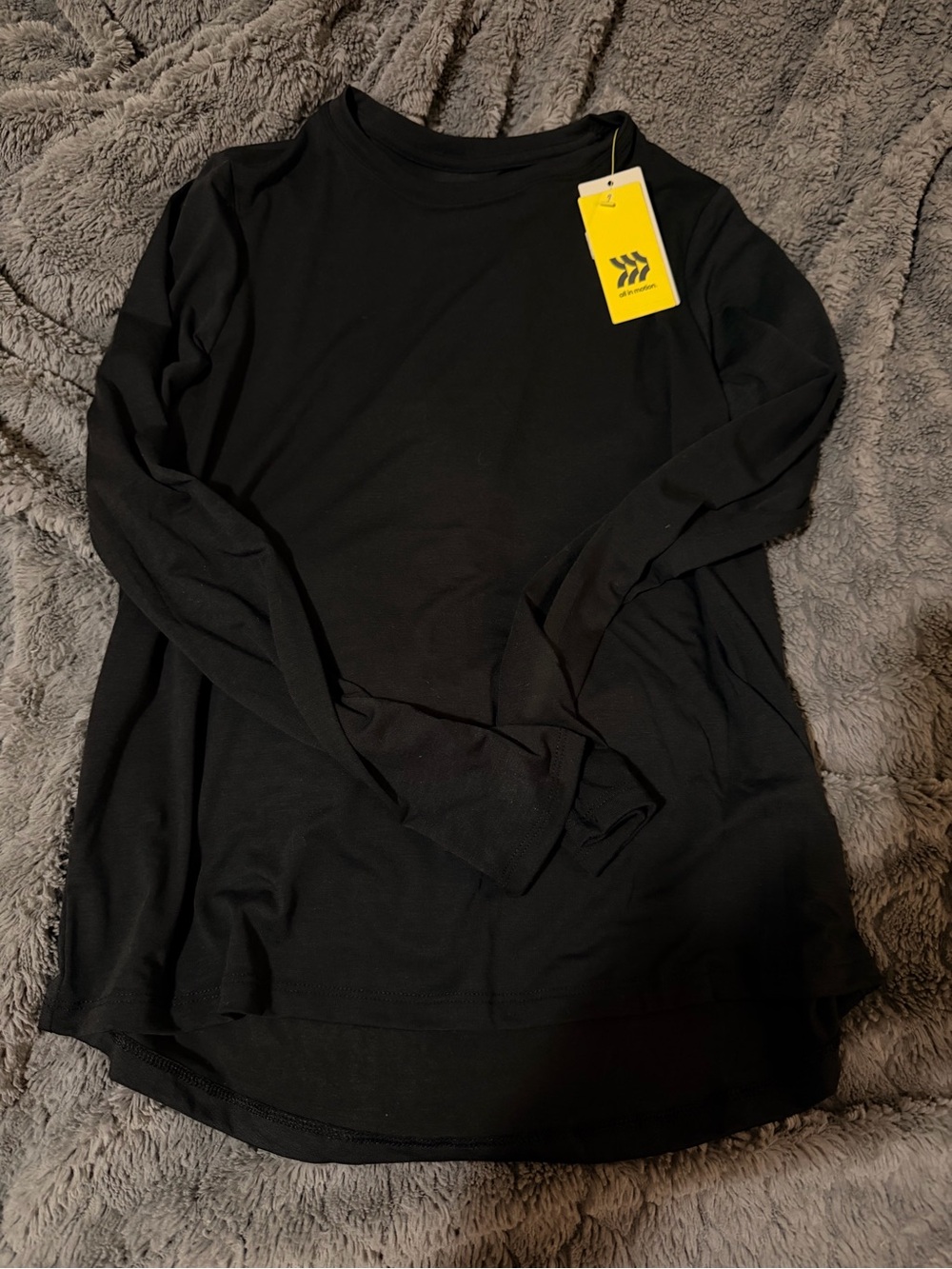 All in motion black long sleeve shirt sz xs nwt
